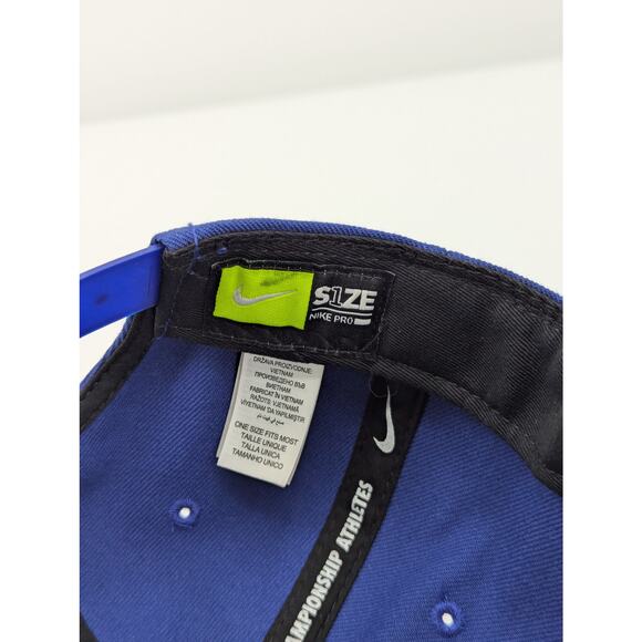 EUC Nike TRUE FBC FC Barcelona Futbol Blue Hat Adjustable Snapback Cap OSFA - Picture 7 of 7